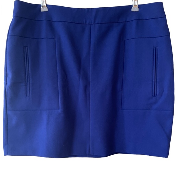 🔥💙LOFT size 12 LIKE NEW. Royal blue with slit pockets. Gorgeous! - Picture 1 of 4